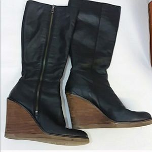 Lucky Brand boot size 8